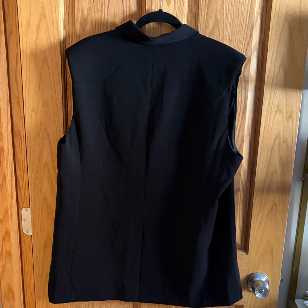 Max Studio Sleeveless Black Women's Blazer - Picture 3 of 3
